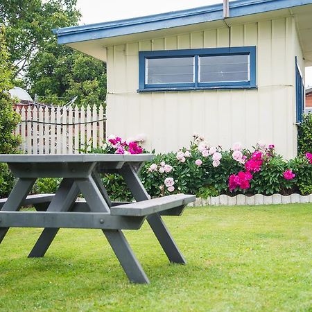 Alpenhorn Motel Те-Анау Экстерьер фото